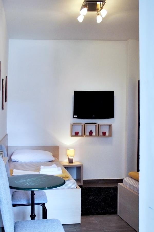 Rooms Fitea Osijek Zewnętrze zdjęcie
