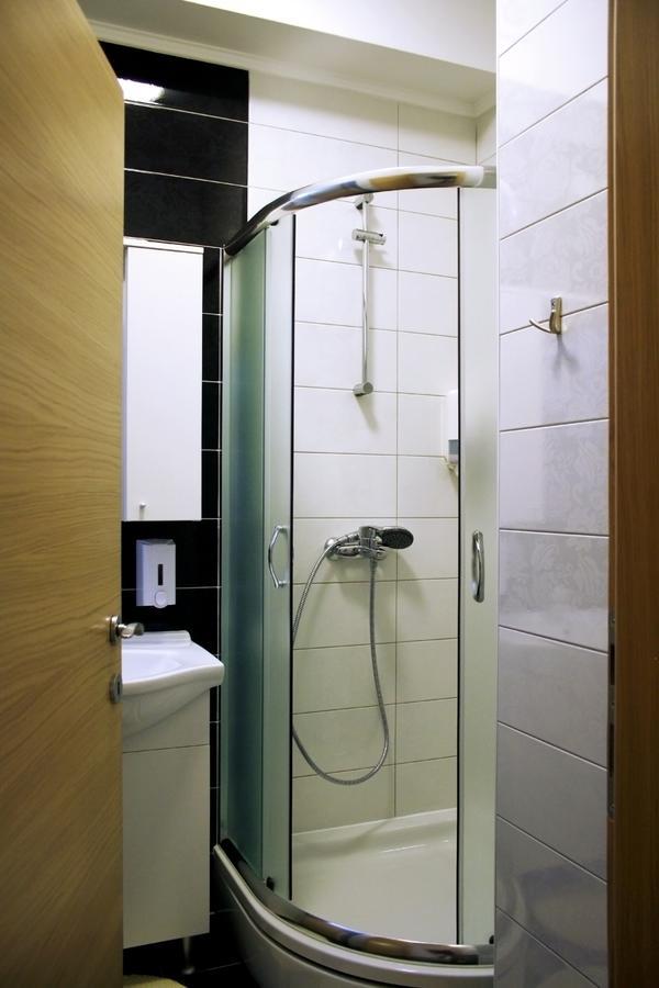 Rooms Fitea Osijek Zewnętrze zdjęcie